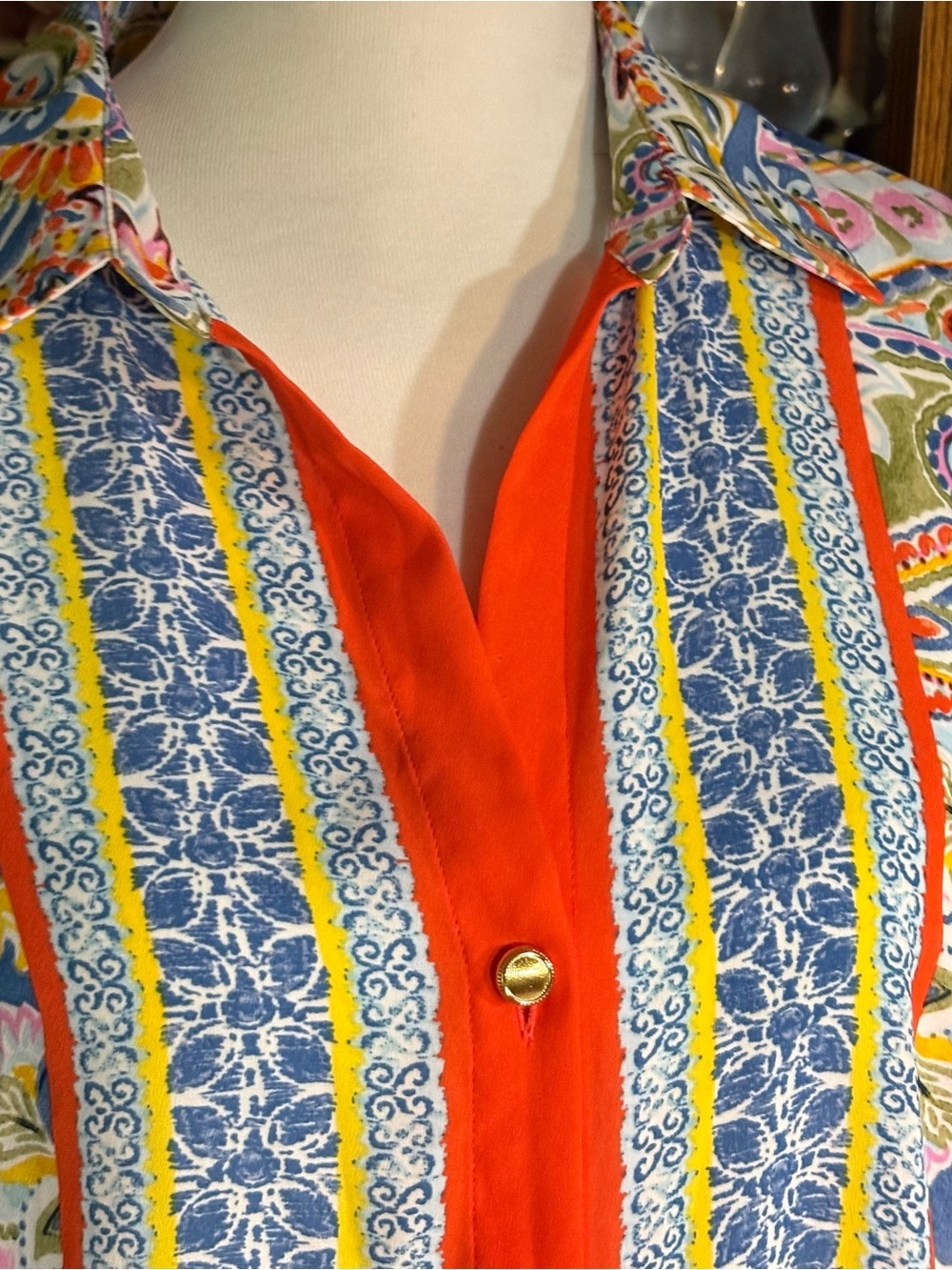 a Floral & Ivy Multicolor Paisley Print Tie-Waist Blouse small - Picture 10 of 14